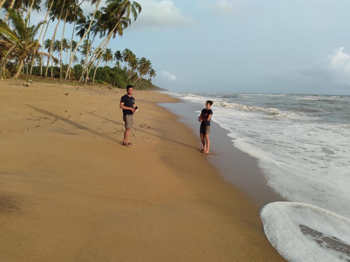 Suriya Ocean Villa Wadduwa Exterior foto